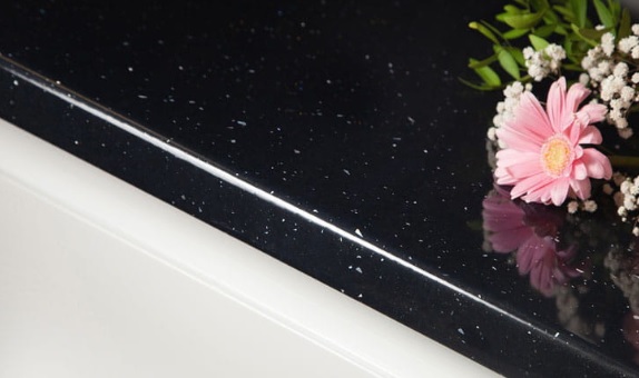 black sparkle laminate - Bespoke Kitchens Wirral as a result Bespoke Kitchens Liverpool together with Bespoke Bedrooms Liverpool - Bespoke Kitchens Bathrooms and Bedrooms Wirral Liverpool Cheshire
